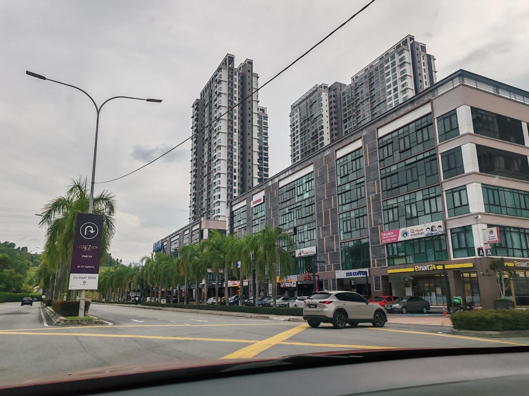 De Suria Ioi Pangsapuri Putrajaya